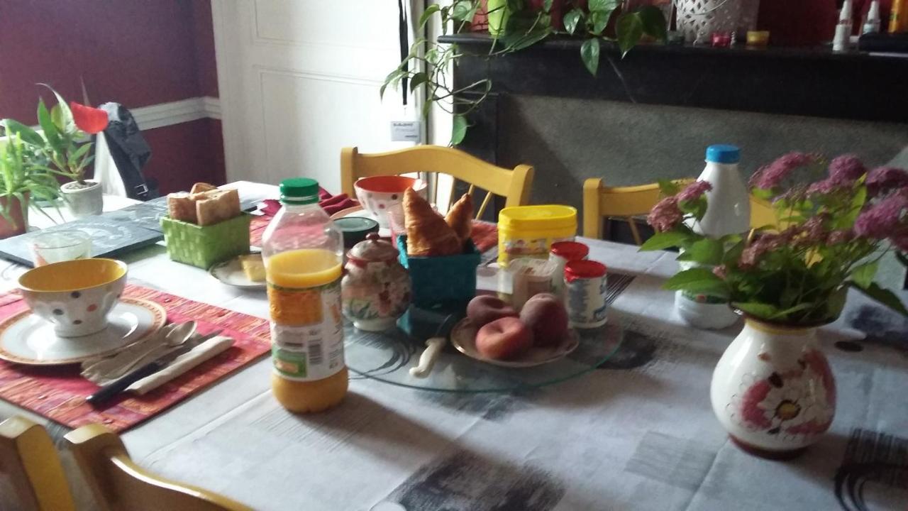 Chez Marie Apartment Pontivy Luaran gambar
