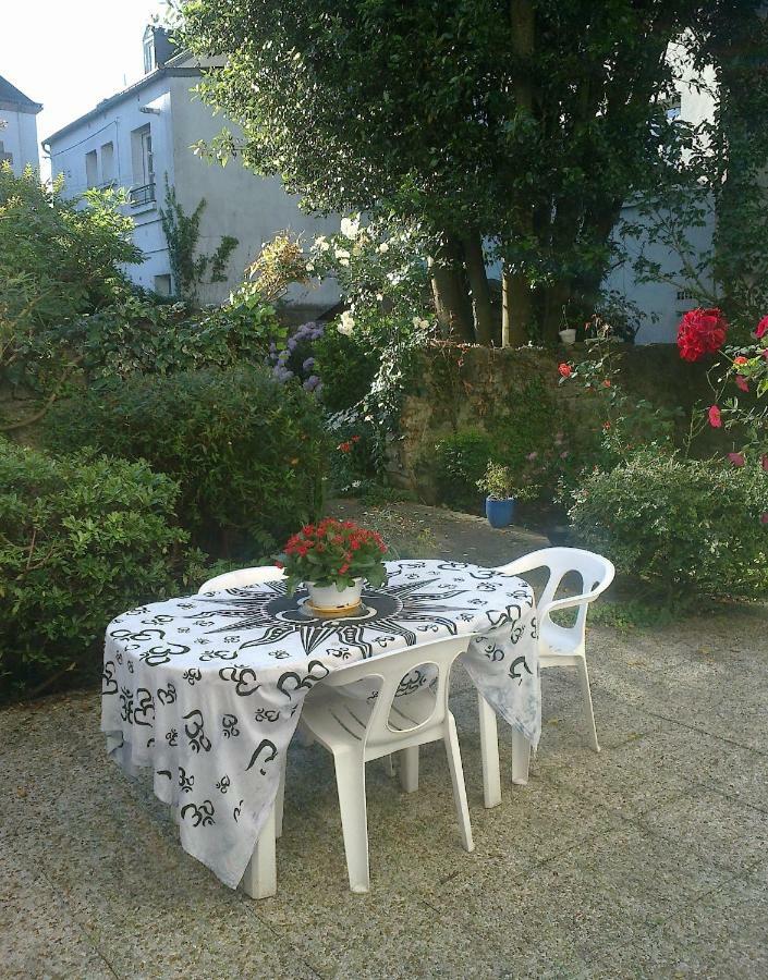 Chez Marie Apartment Pontivy Luaran gambar
